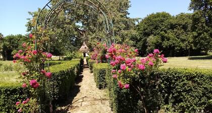 Dans une Aile D'une Ancienne Maison de Maître