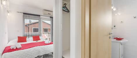 1 間睡房、Wi-Fi、床單