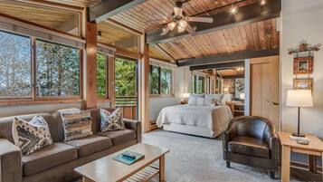 Smart TV, fireplace, DVD player