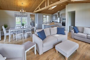 Living area - Salt & Seaweed (Saltburn-by-the-Sea)
