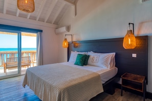 In-room safe, free WiFi, bed sheets - Love Boutique Hotel (Grand Case)