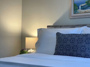 2 bedrooms, internet, bed sheets - Bleistein Cottage-  Comfortable, Pet Friendly Home (Cody)