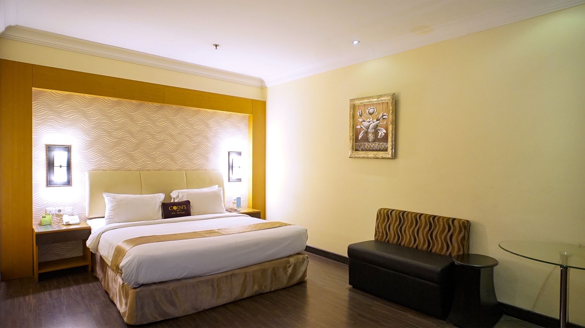 Quarto casal executivo | Escrivaninha, Wi-Fi de cortesia, roupa de cama