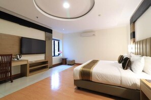 Bureau, Wi-Fi gratuit, draps fournis