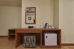 Interior - Coins Hotel by Ruang Nyaman (Jakarta)