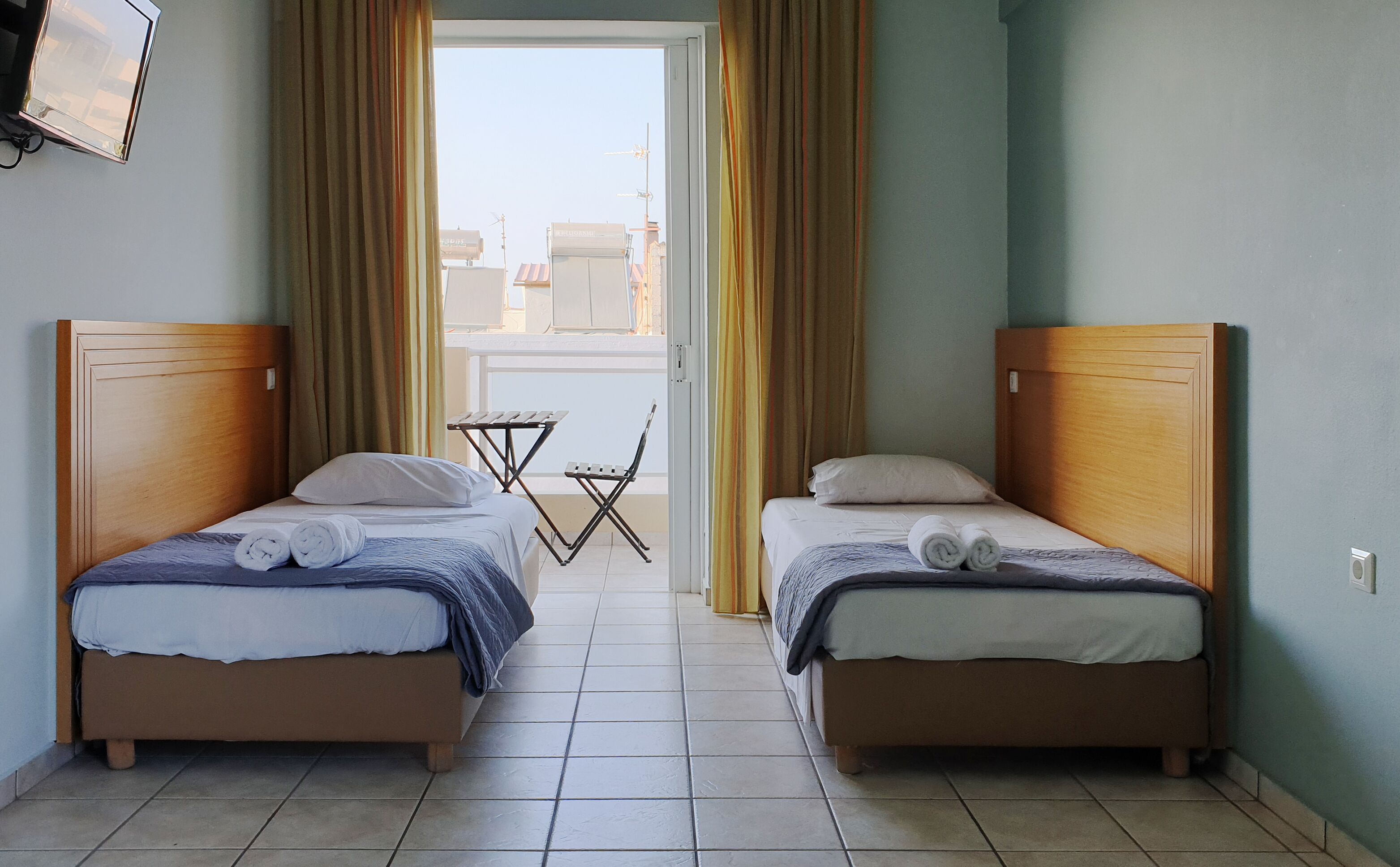 Ostria beachfront apartment with seaview