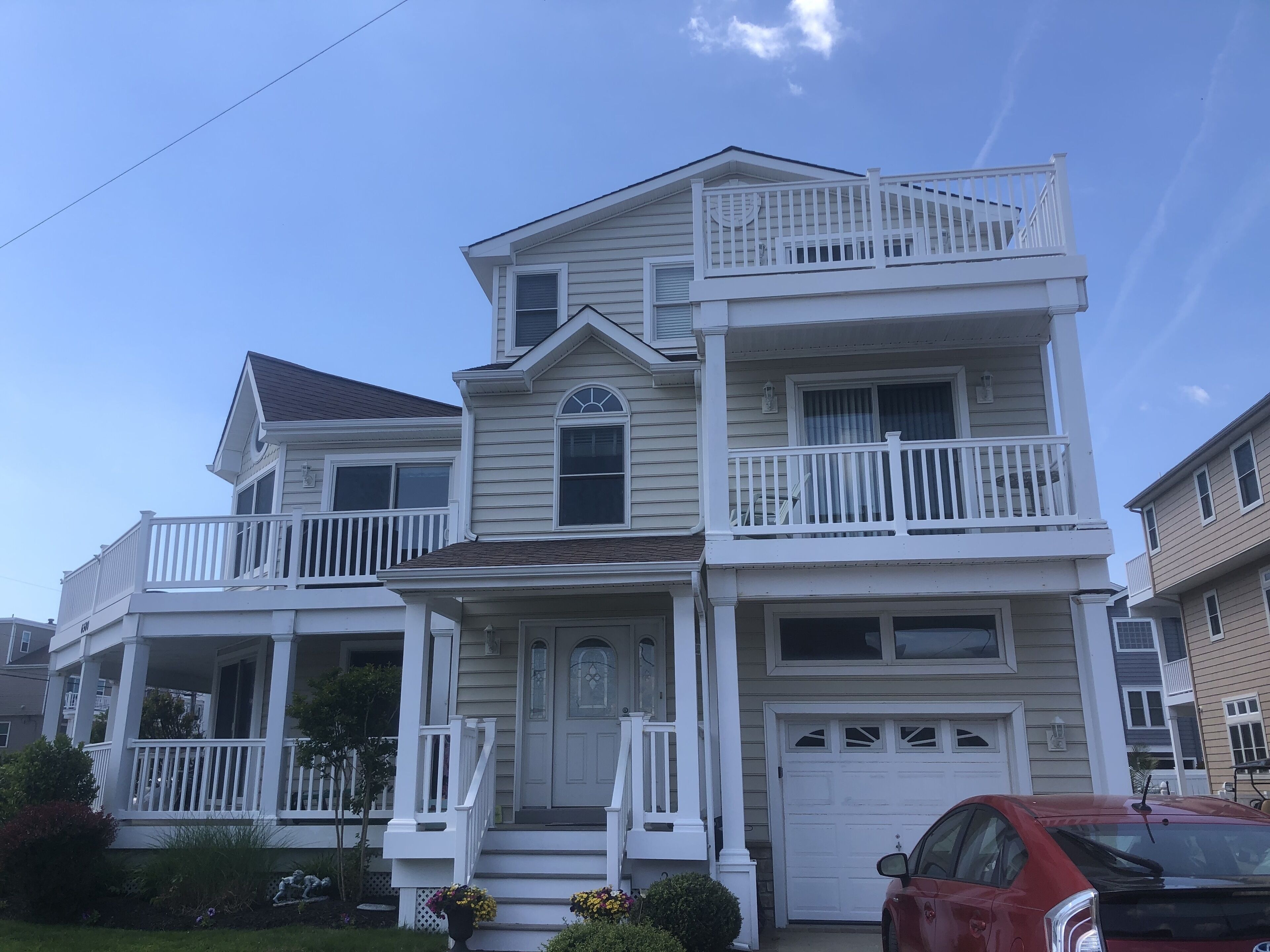 Fun in The Sun! 65th Townhome Sleeps 10
