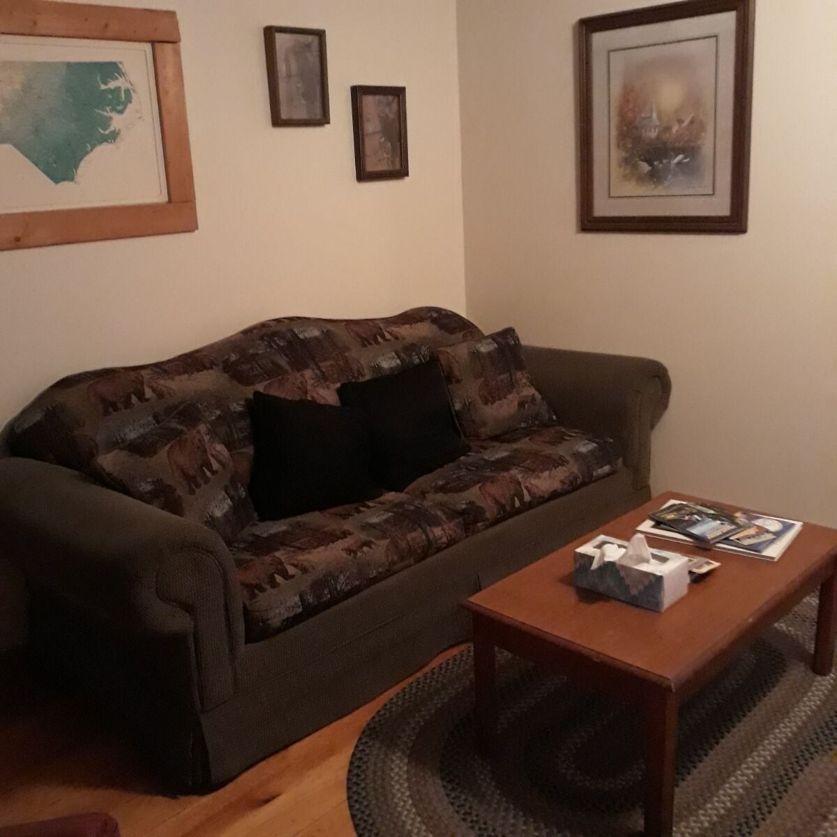  cabin # 3 Single cabin 1 bedroom 1 bath efficiency  