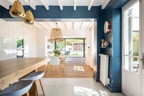 Dining - La Radieuse (Saint-Didier-au-Mont-d'Or)