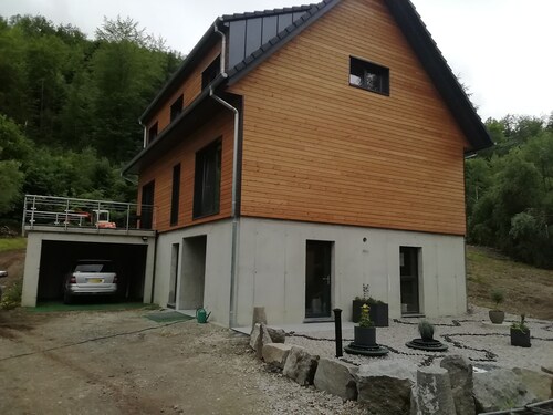 New chalet 200m² 9personnes spa intérieur, 4 bedrooms