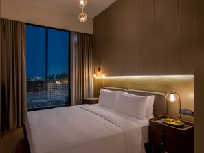In-room safe, desk, iron/ironing board, free WiFi - G Tower Residences (Istanbul)