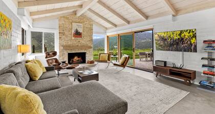 3826 Hacienda on the Hill - Private, Great Views