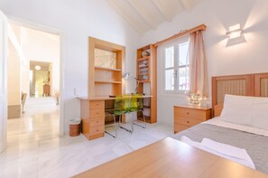 Villa | 3 habitaciones, tabla de planchar con plancha y wifi gratis 