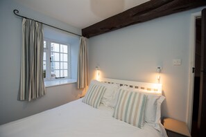 4 bedrooms - Adjoining cottages perfect for 2 families (Barnstaple)