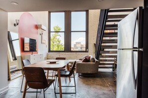 Interior - Sosuite | Studio Loft w W/D, Gym, Lounge (Philadelphia)