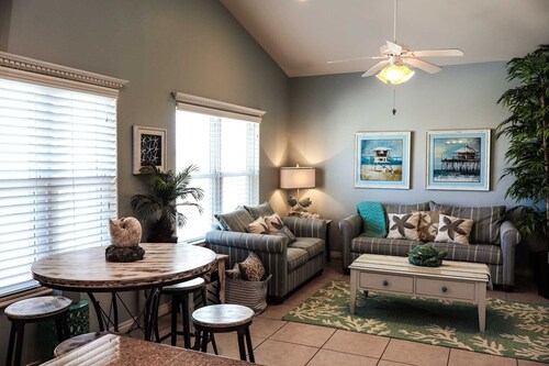 Sea Dreams 3 2 Bedroom Condo by RedAwning