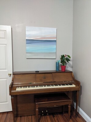 Interior - The Retreat (Yulee)