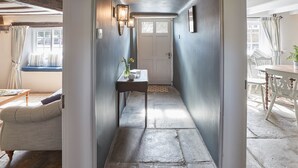 Interior entrance - Oakdene (Whitby)