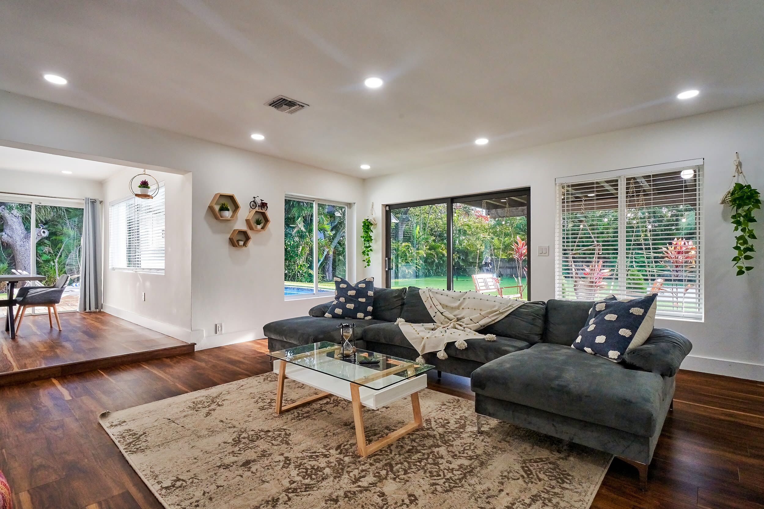 NFL Field Villa | Terrace w/Fire Pit+Games+Grill