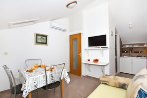 Apartment | Private kitchen - A3 - Best Location in Center With the sea View (Vodice)