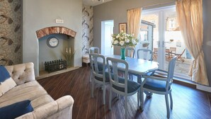 House | In-room dining - No 15 Montrose Street (Saltburn-by-the-Sea)