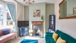 House | Living area - No 15 Montrose Street (Saltburn-by-the-Sea)