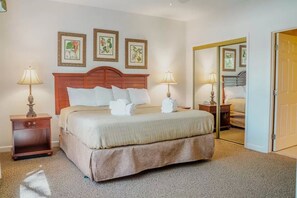 3 makuuhuonetta, silitysrauta/-lauta, Wi-Fi, vuodevaatteet