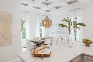 Dining - 1 HOUSE OFF THE BEACH, PRIVATE POOL & LSV, GORGEOUS! Gulf Views! (Santa Rosa Beach)