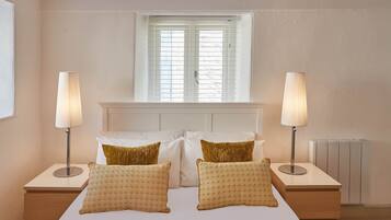 Cottage | 3 bedrooms, iron/ironing board, free WiFi, bed sheets