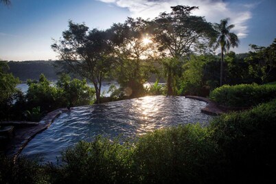 Puerto Bemberg Lodge