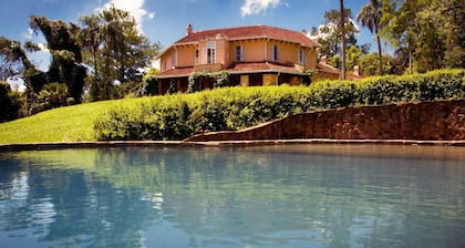 Puerto Bemberg Lodge