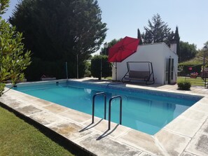 Utomhuspool