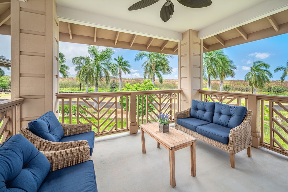 Pili Mai 3-Bedroom, 3 bath, A/C Condo unit 2L, Sleeps 8