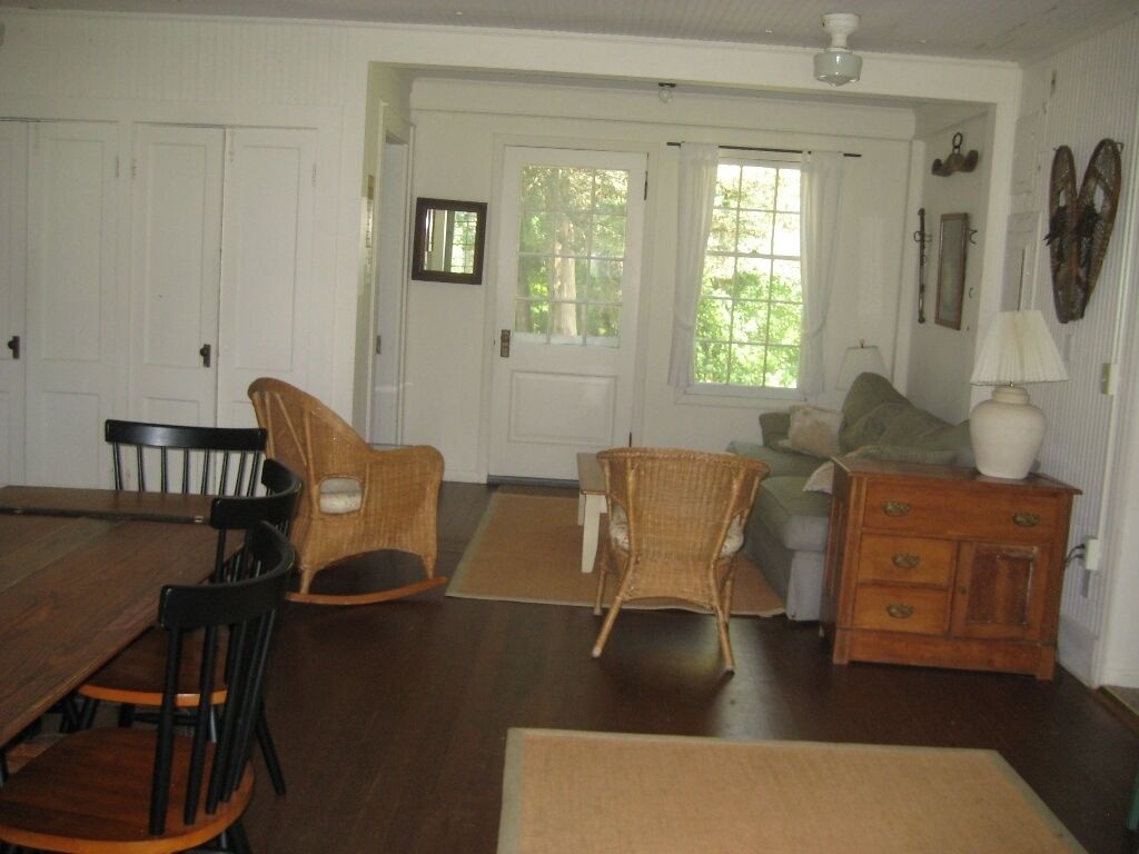 Stable Properties - Charming Four Bedroom Cottage With Beautiful Views