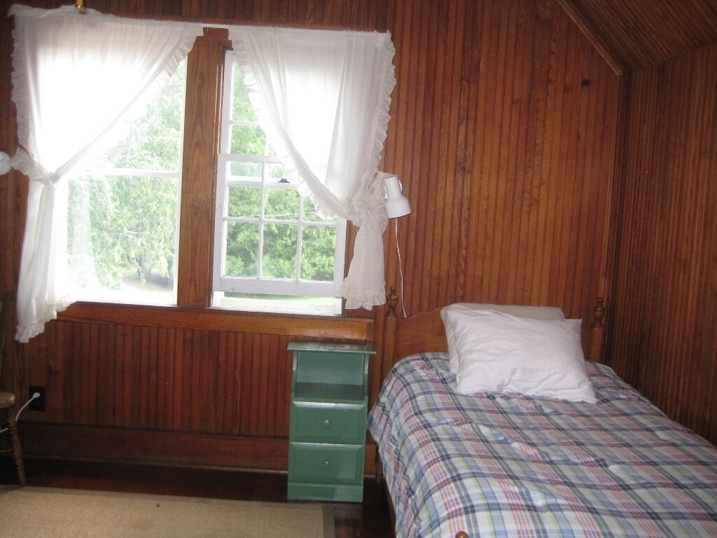 Stable Properties - Charming Four Bedroom Cottage With Beautiful Views