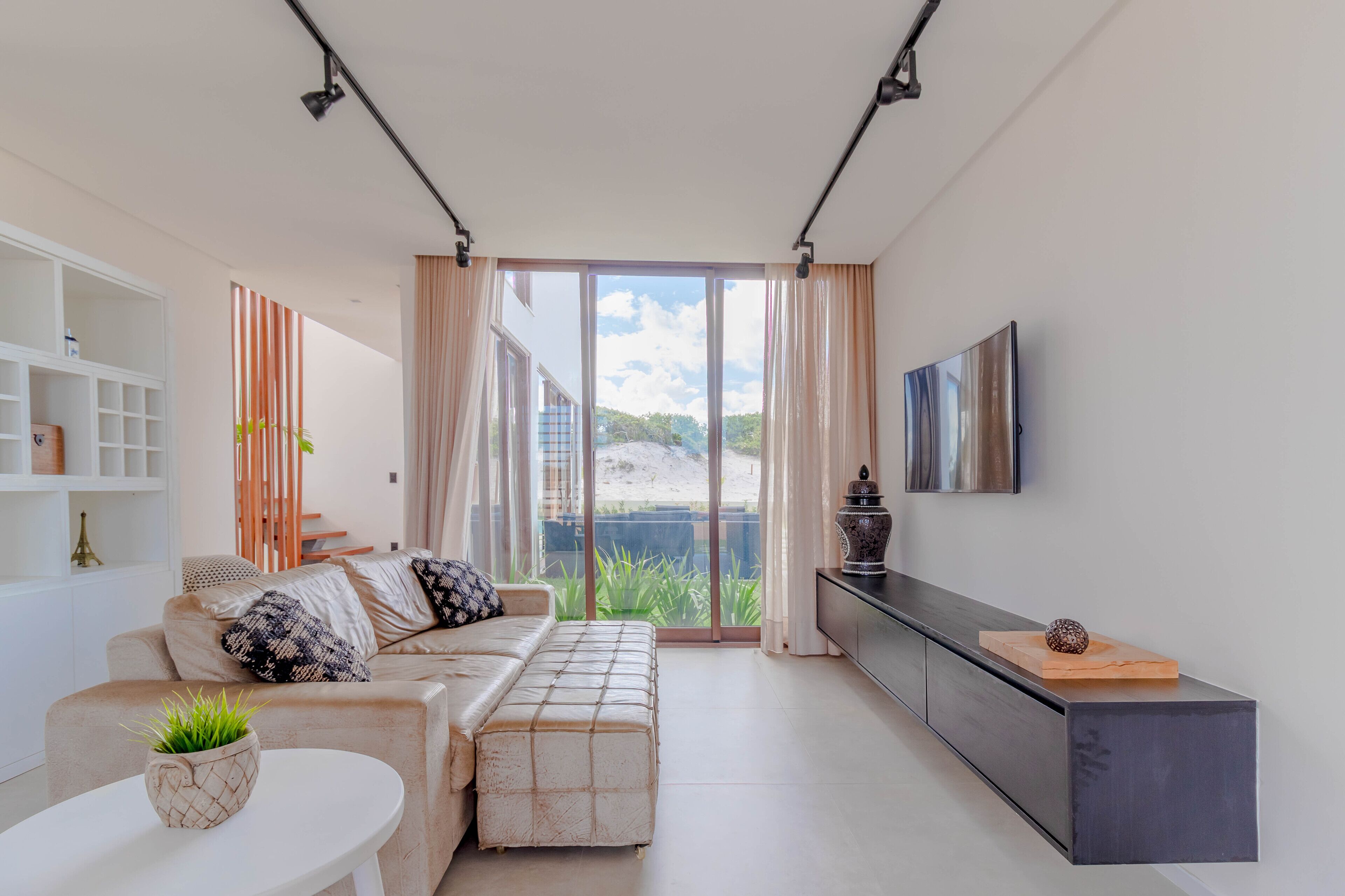 Casa | Área de estar | Smart TV 50 polegadas com canais a cabo, TV