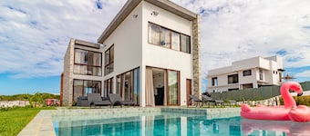 SA03 - Excelente Casa 4 SuĂtes - SauĂpe