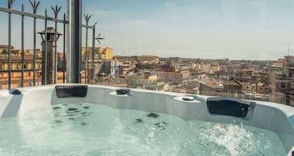 Hotel 77 Seventy-Seven