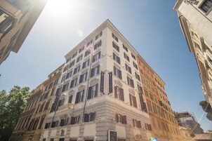 Facciata della struttura