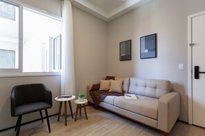 Smart TV 32 pulgadas con canales de televisión digitales, televisión