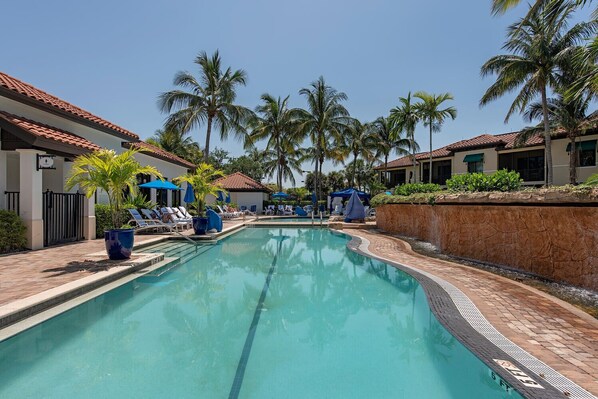Outdoor pool, a heated pool