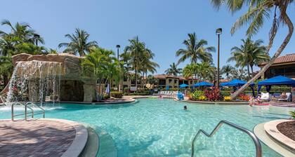Naples Bay Resort- close to beaches and downtown