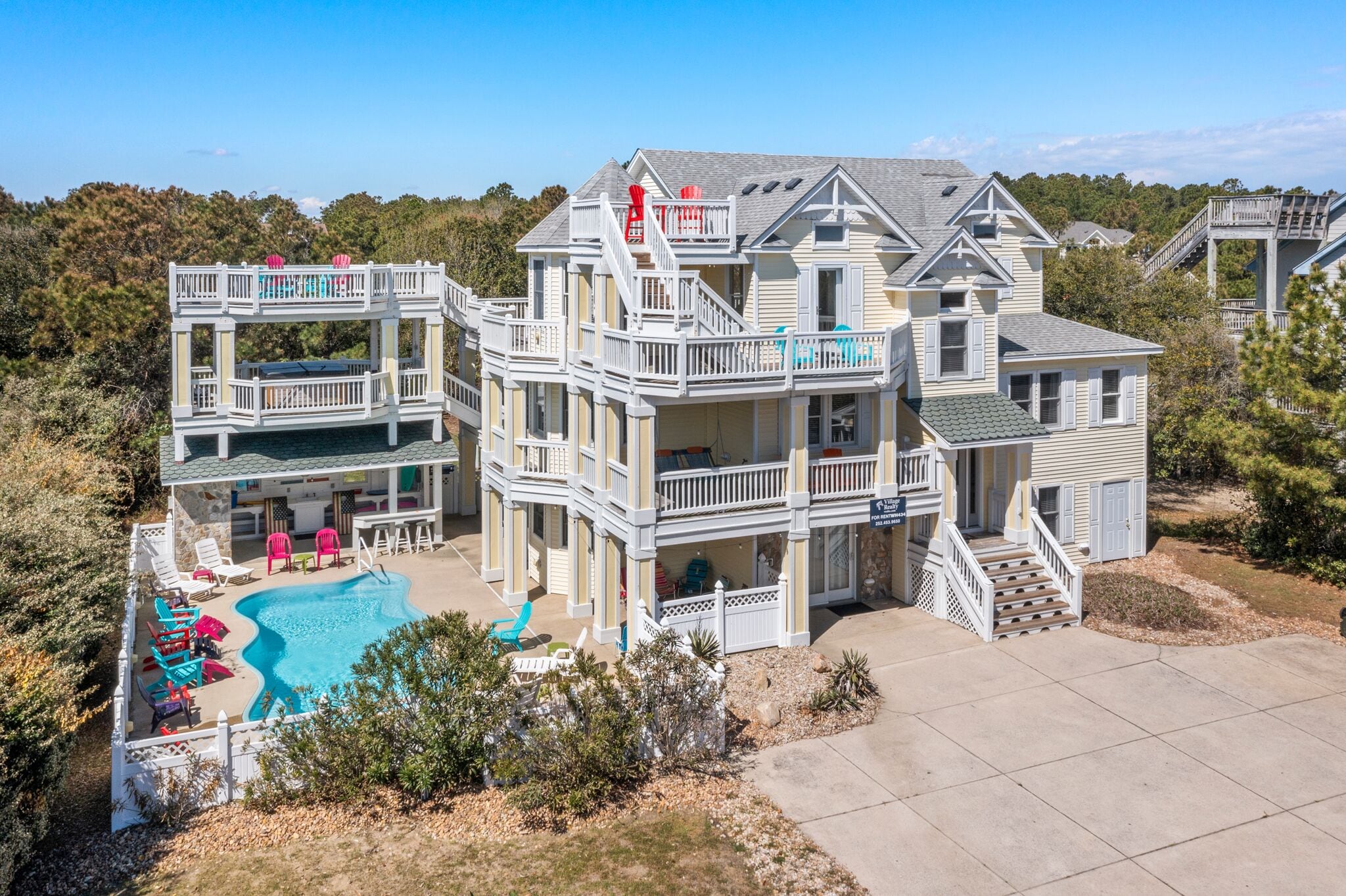 المنشأة من الخارج