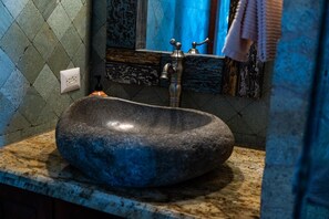 Imagen sin descripción, 5 de 39, botón