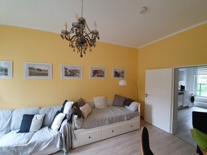 1 Schlafzimmer, Bügeleisen/Bügelbrett, Reisekinderbett, kostenloses WLAN