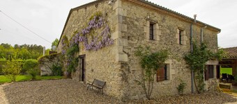 Stone house with a heated pool, views, big garden. Short drive to historic towns