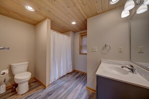 Bathtub
