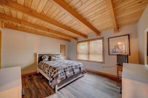 3 chambres, accès au Wi-Fi (inclus), accessible en fauteuil roulant
