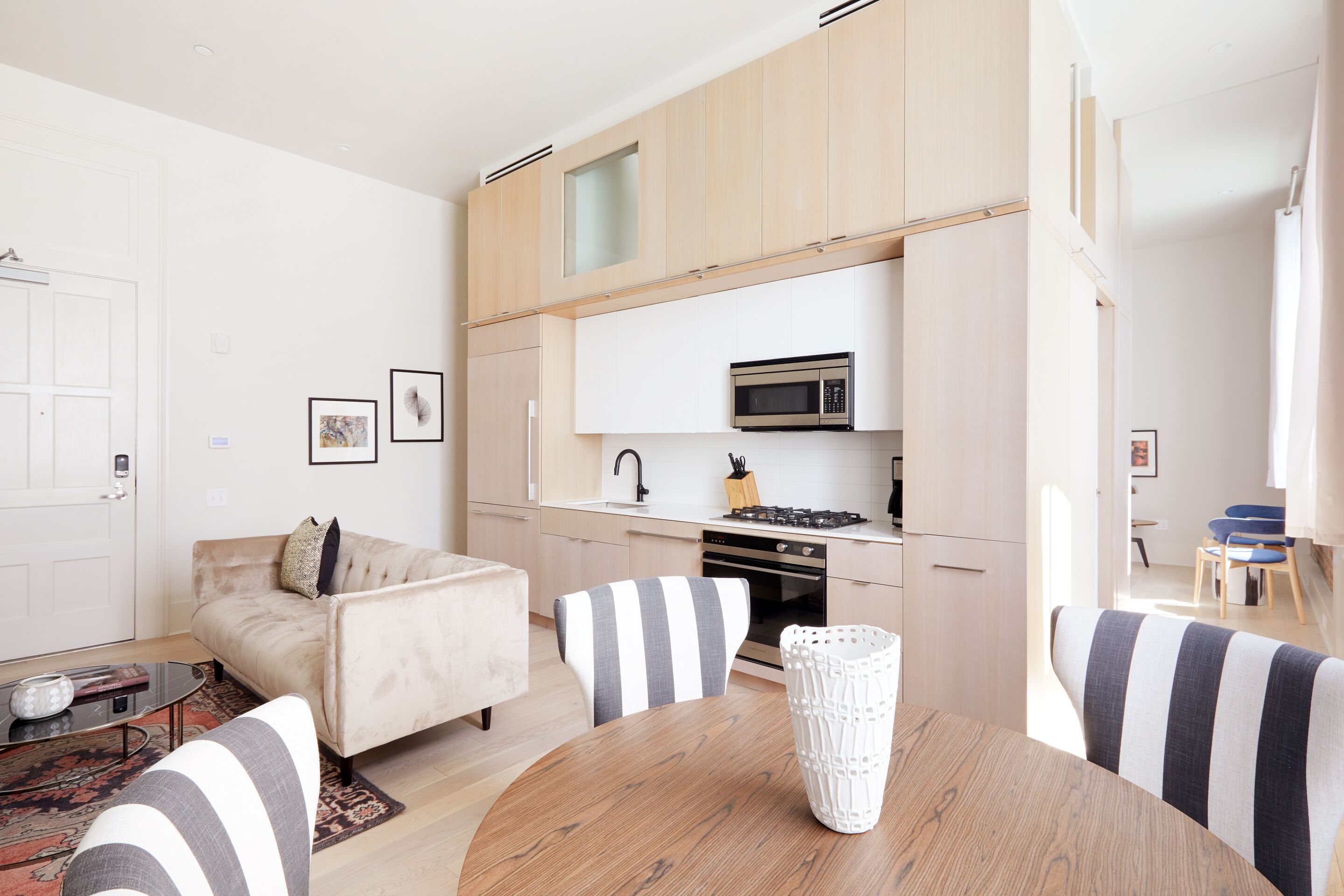 Sonder Gravier Place | One-Bedroom Apartment