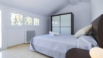 3 Schlafzimmer, Bügeleisen/Bügelbrett, kostenloses WLAN, Bettwäsche